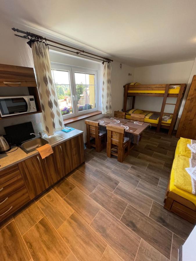 Apartamento Maxovo Království Rovensko pod Troskami Exterior foto