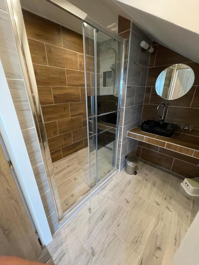 Apartamento Maxovo Království Rovensko pod Troskami Exterior foto