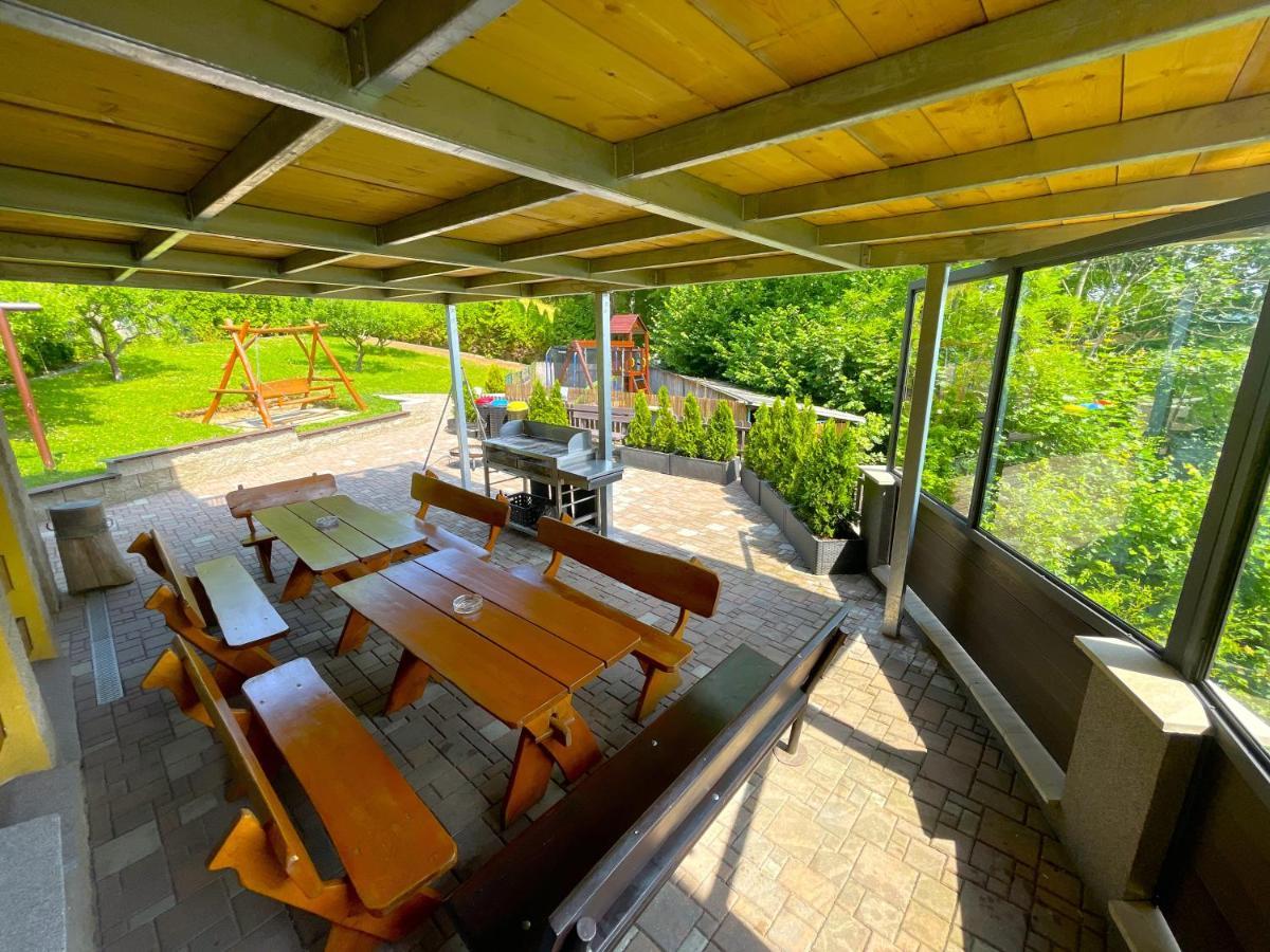 Apartamento Maxovo Království Rovensko pod Troskami Exterior foto
